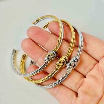 Jean bangle