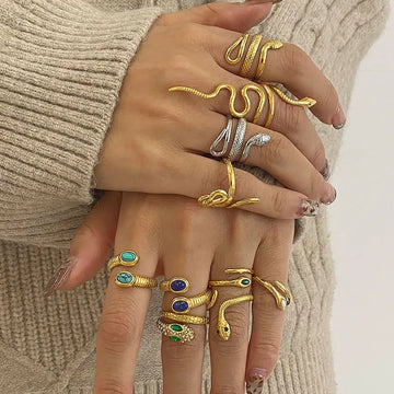 Nyoka ring