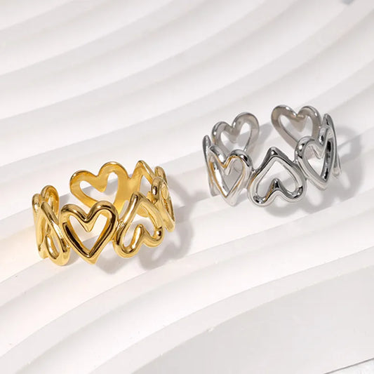 Naya Heart Ring